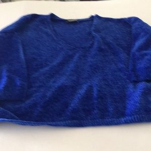 Womens cropped sweater